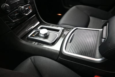2022 Chrysler 300 Touring