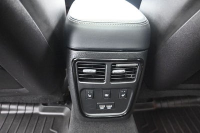2023 Chrysler 300 S