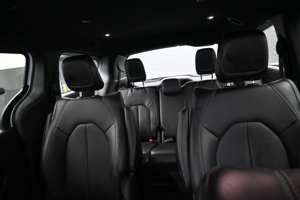 2024 Chrysler Pacifica Hybrid Select Premium S Appearance