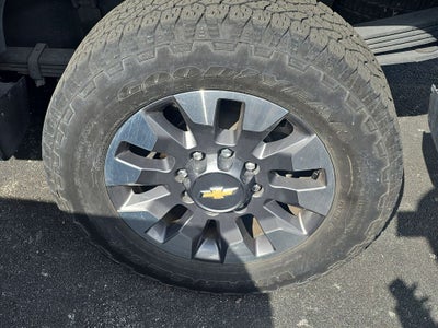 2024 Chevrolet Silverado 2500HD Custom