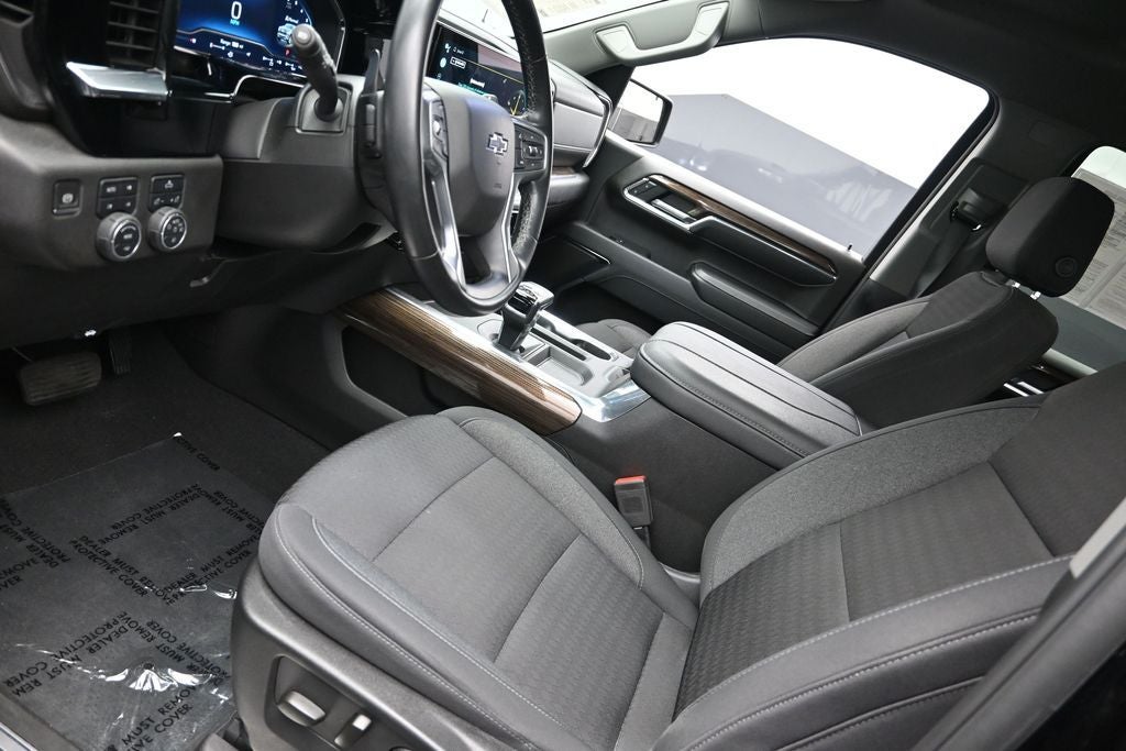 2024 Chevrolet Silverado 1500 RST