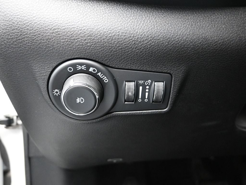 2023 Jeep Compass Altitude