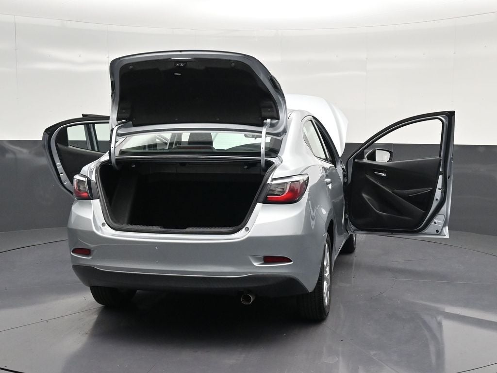 2017 Toyota Yaris iA Base