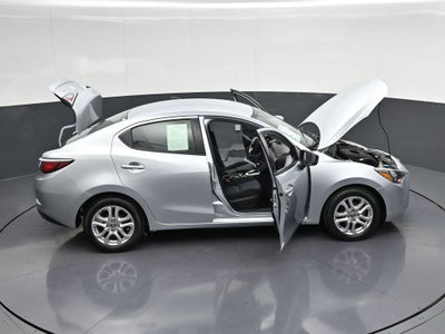 2017 Toyota Yaris iA Base