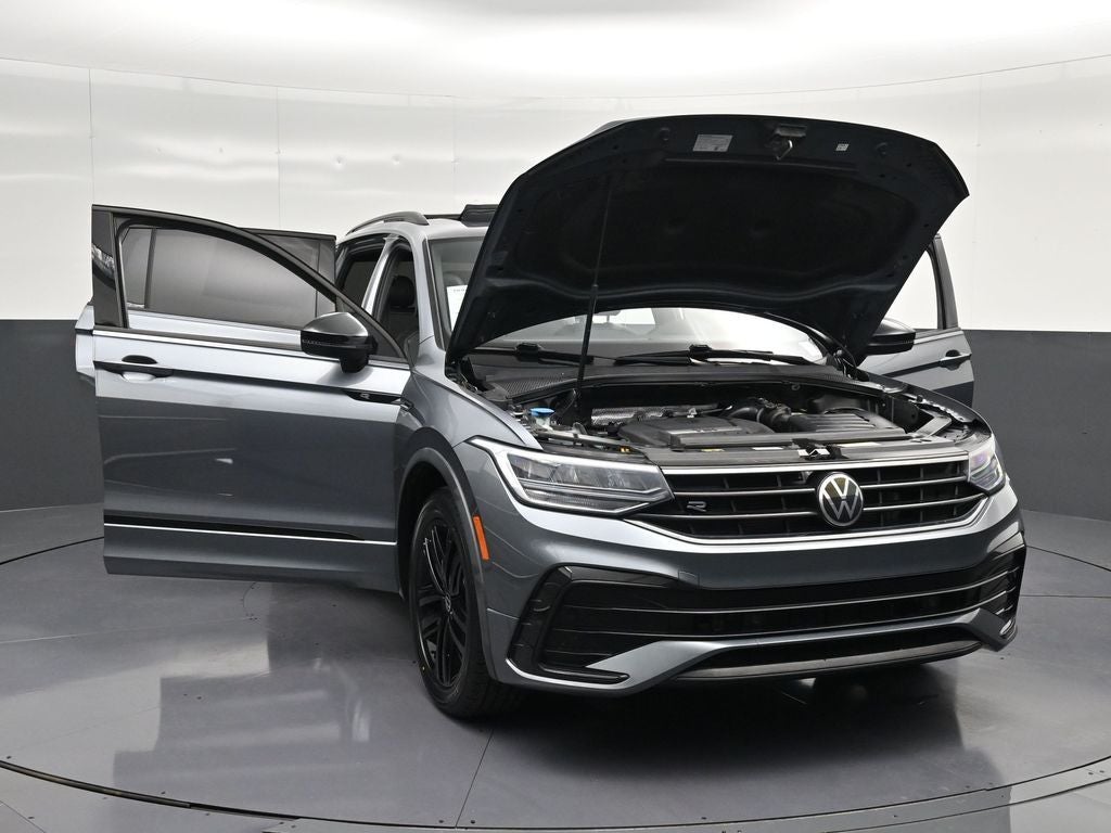 2022 Volkswagen Tiguan 2.0T SE R-Line Black