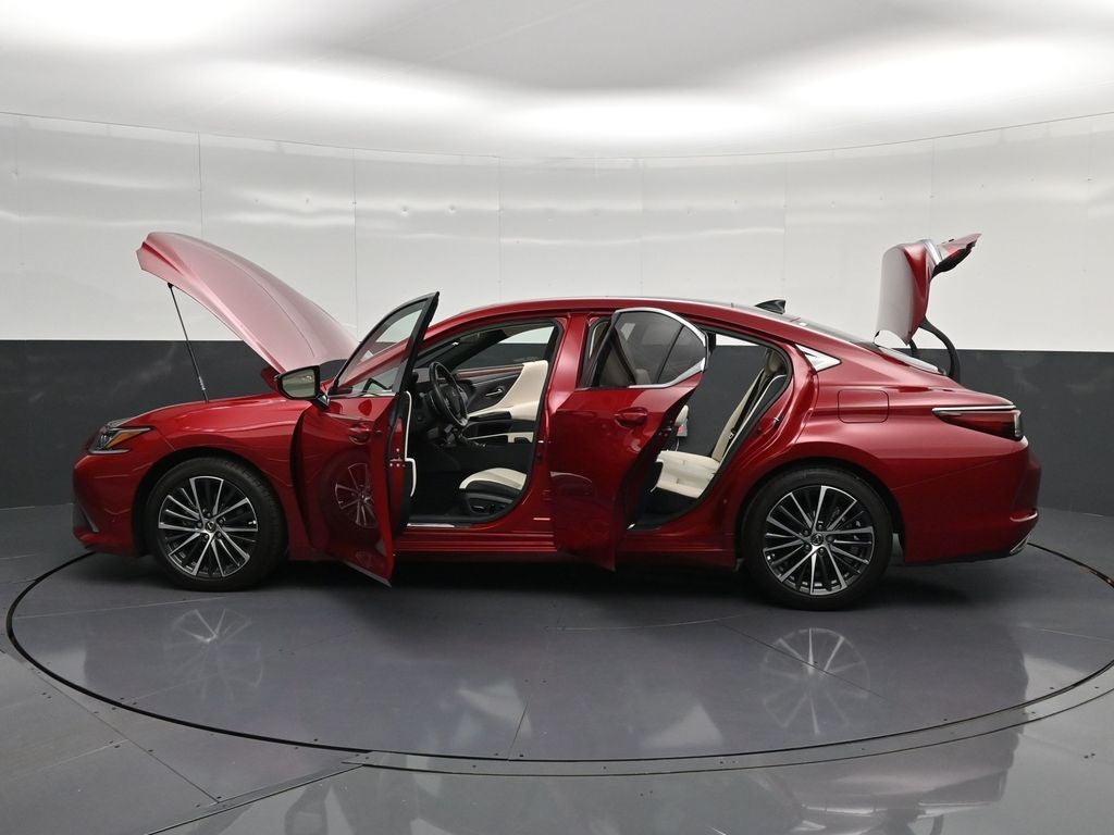 2025 Lexus ES 350
