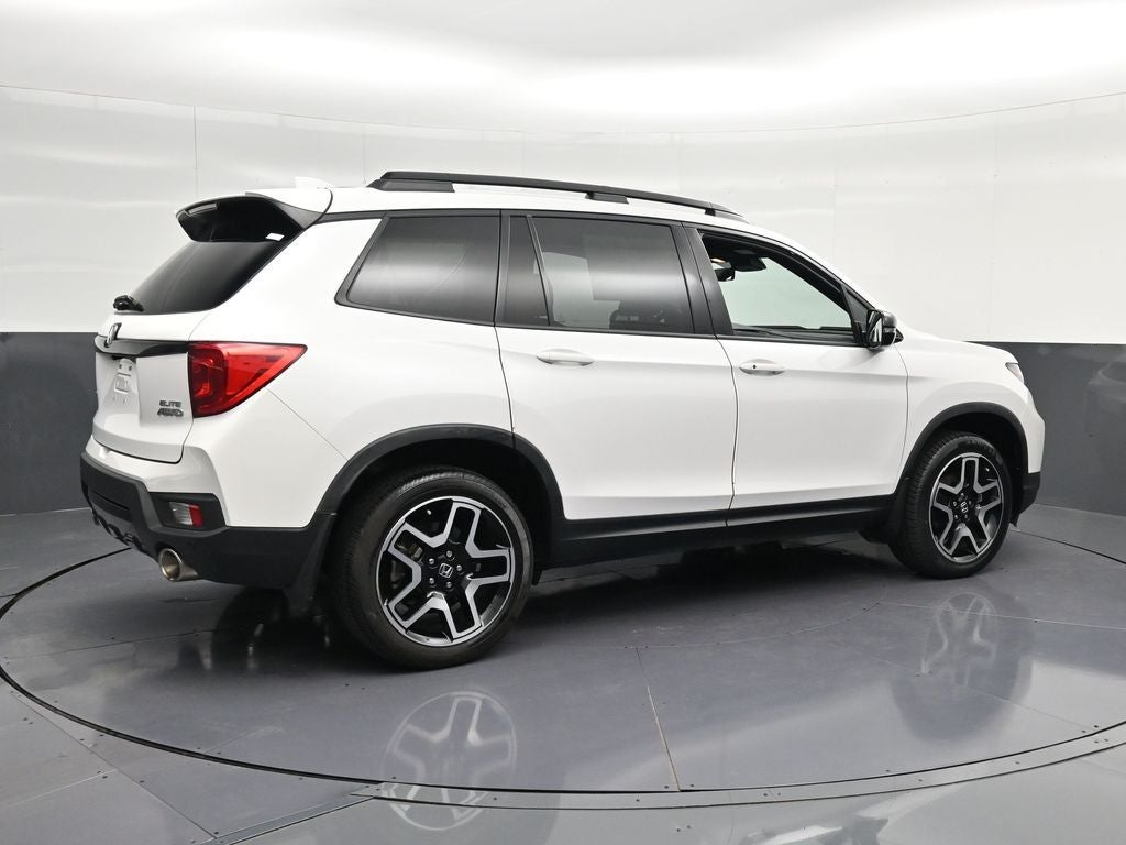 2023 Honda Passport Elite