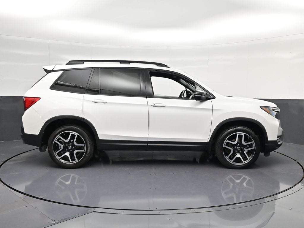 2023 Honda Passport Elite