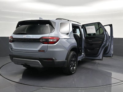 2023 Honda Pilot TrailSport
