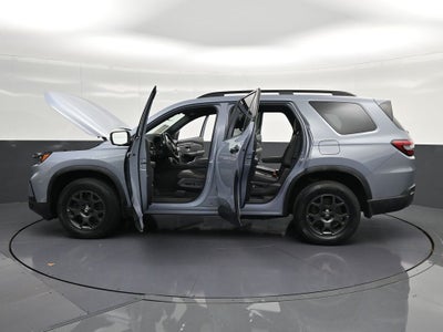 2023 Honda Pilot TrailSport