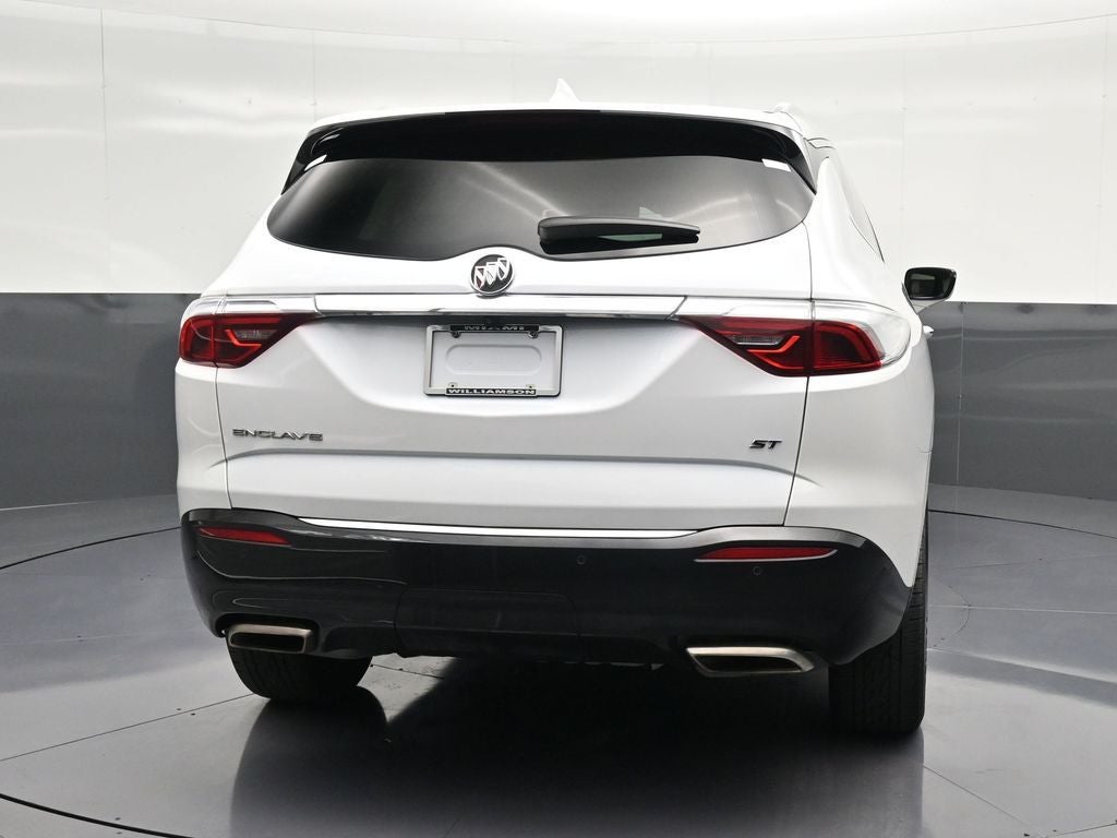 2024 Buick Enclave Essence