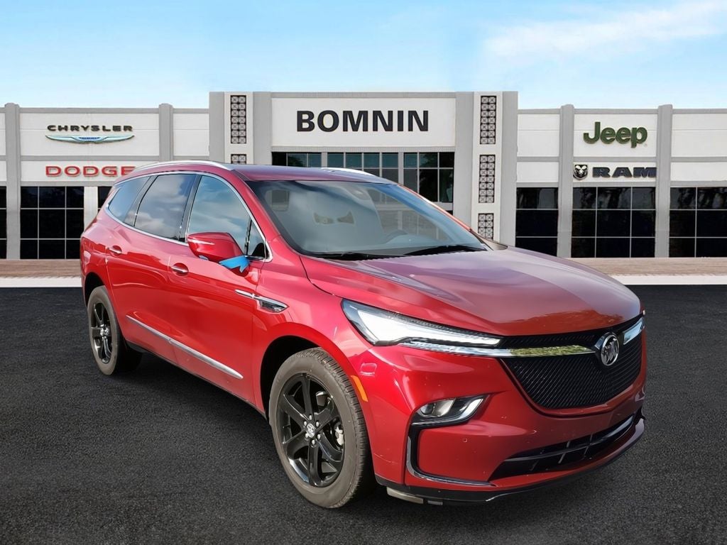 2024 Buick Enclave Essence