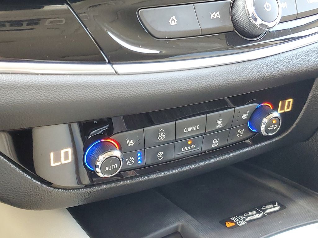 2022 Buick Enclave Avenir