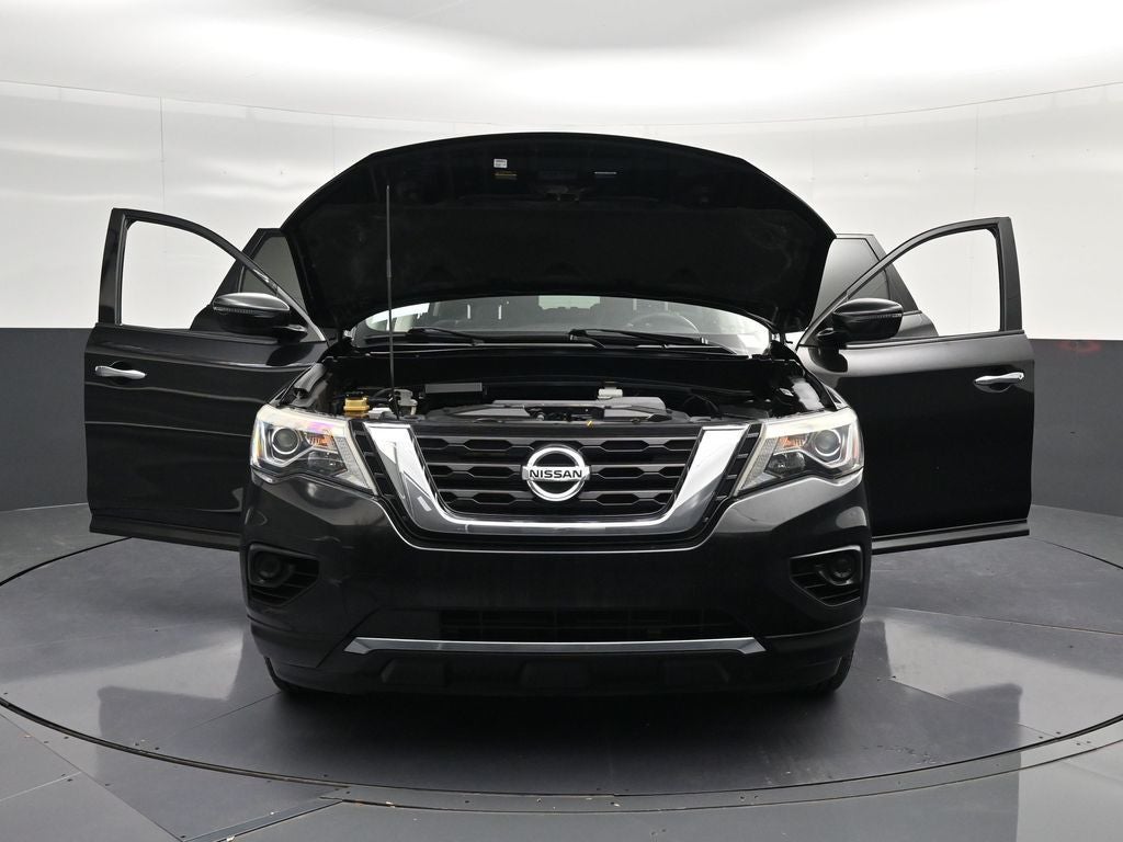 2019 Nissan Pathfinder S