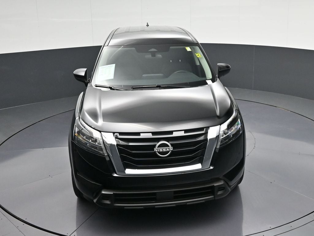 2024 Nissan Pathfinder S