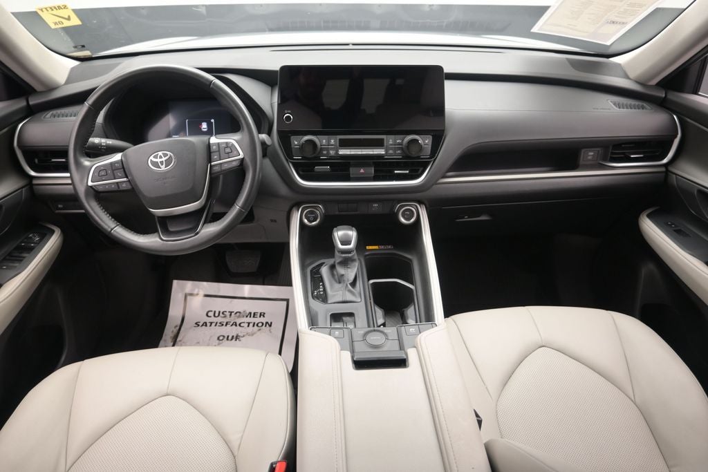 2025 Toyota Grand Highlander Hybrid XLE