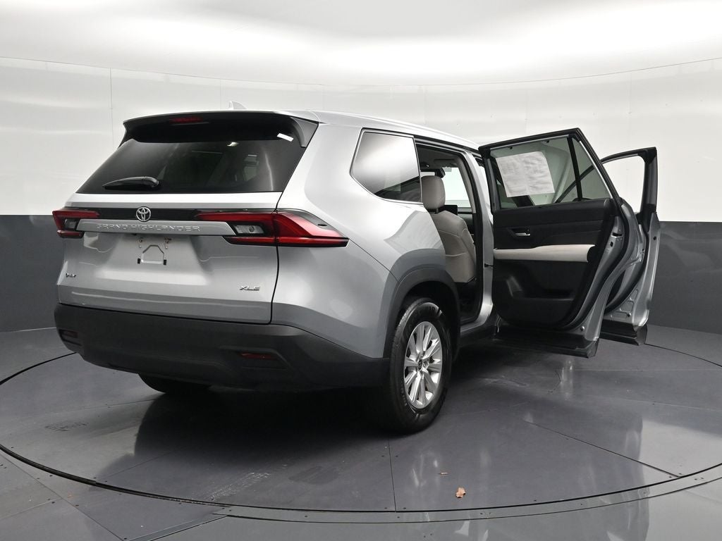 2025 Toyota Grand Highlander Hybrid XLE