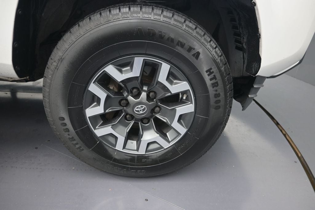2019 Toyota Tacoma SR