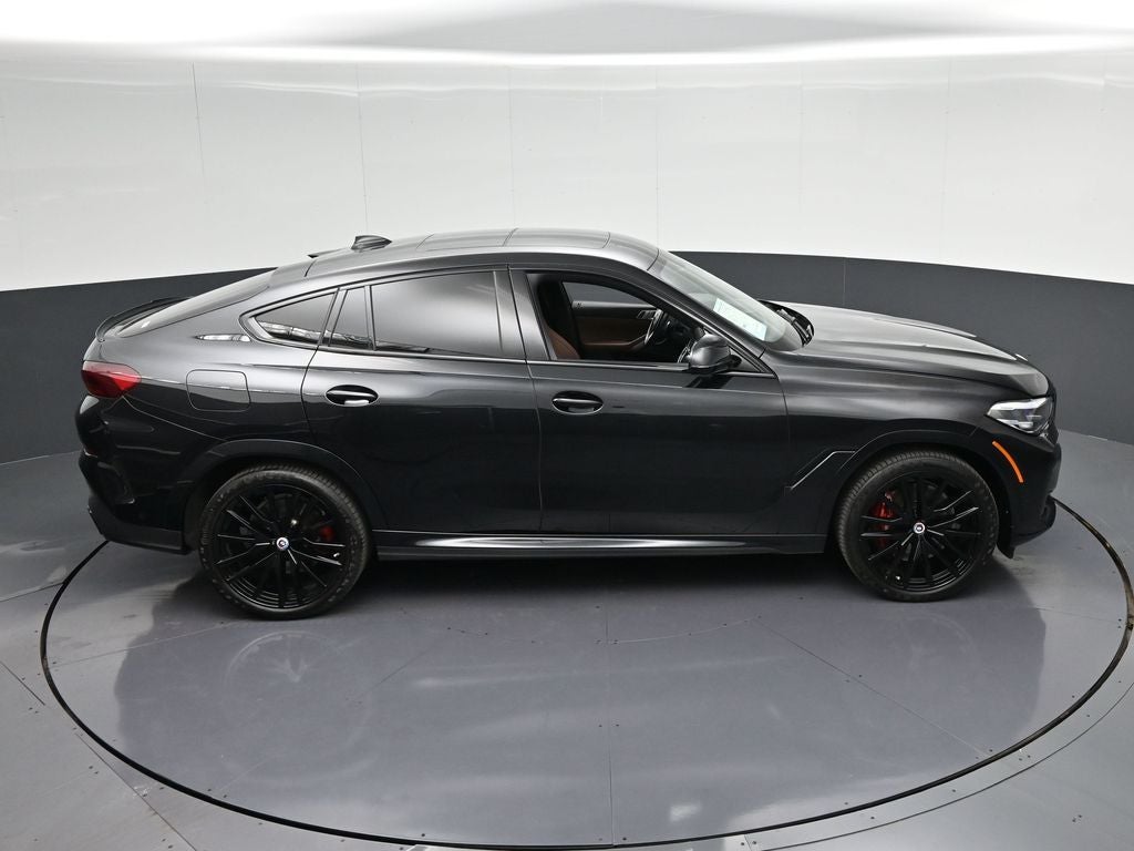 2023 BMW X6 M50i