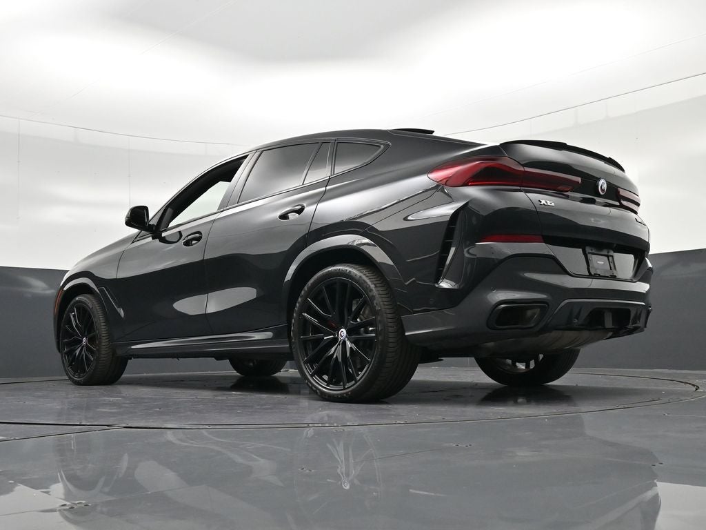 2023 BMW X6 M50i