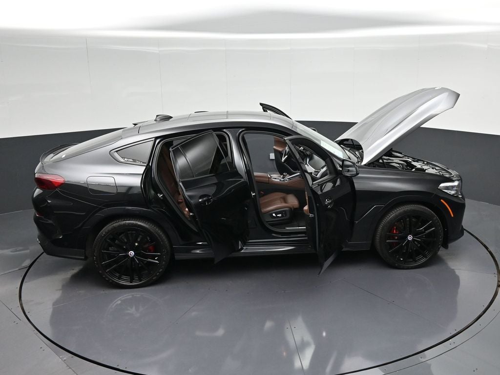 2023 BMW X6 M50i