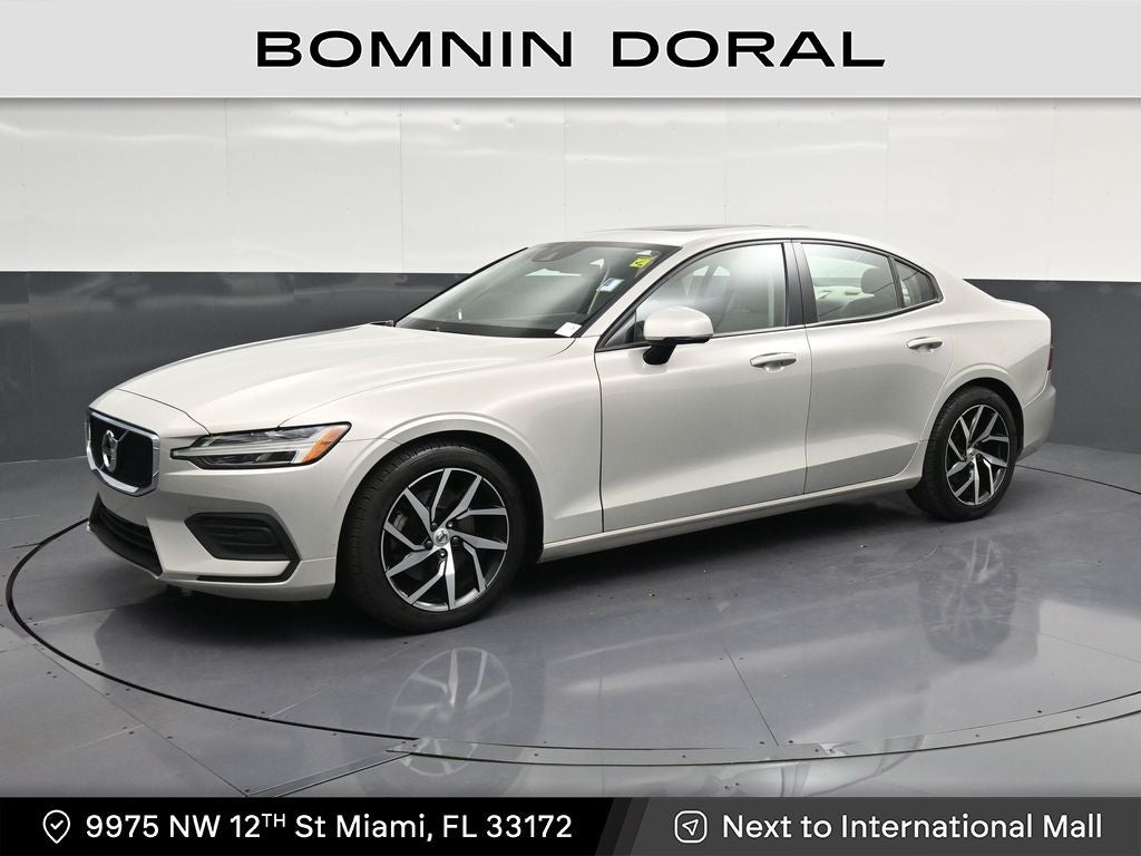2020 Volvo S60 T5 Momentum