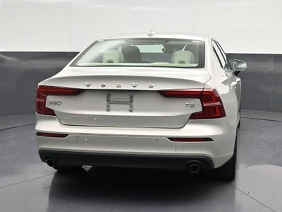 2020 Volvo S60 T5 Momentum