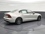2020 Volvo S60 T5 Momentum