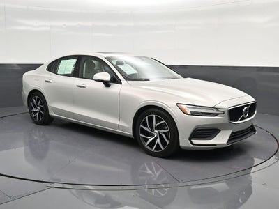 2020 Volvo S60 T5 Momentum
