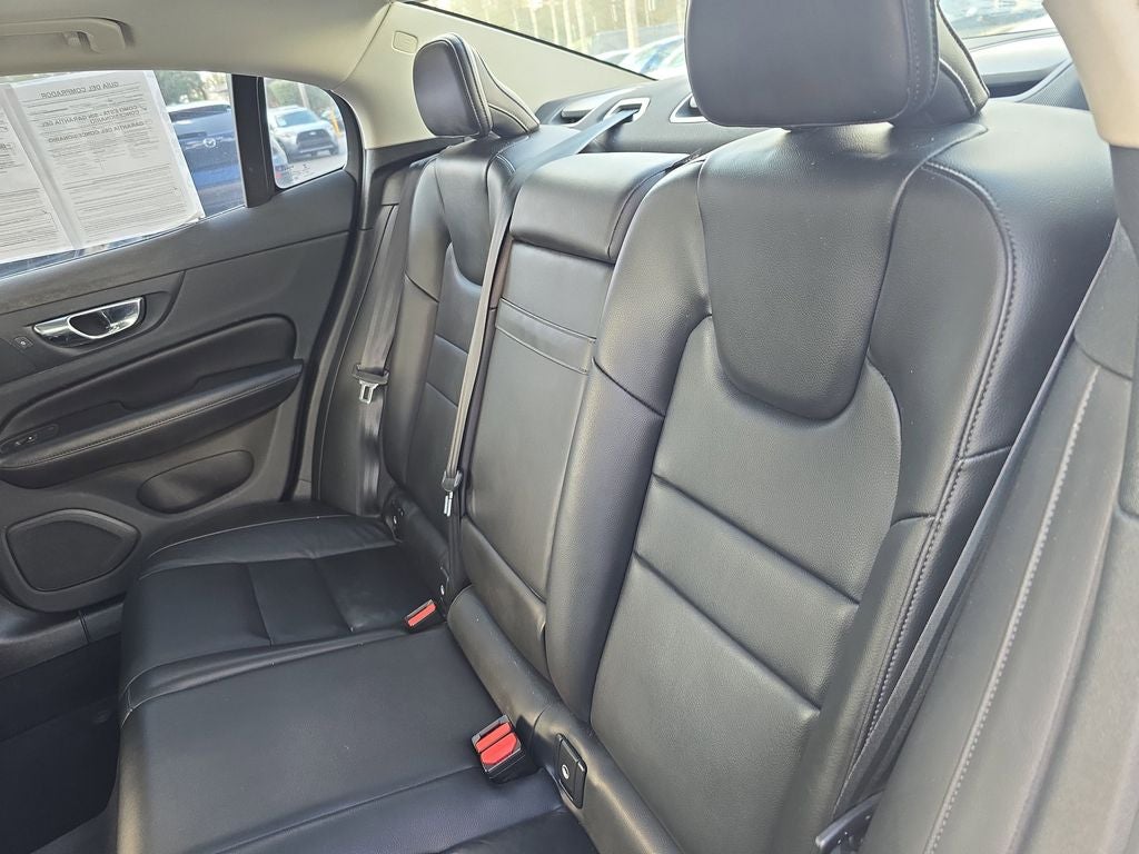 2020 Volvo S60 T5 Momentum