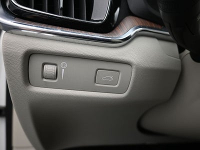 2021 Volvo S60 T5 Momentum