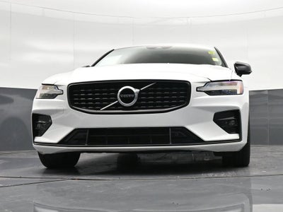 2021 Volvo S60 T5 Momentum
