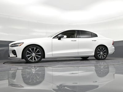 2021 Volvo S60 T5 Momentum