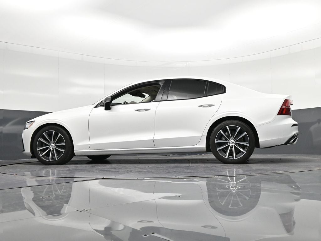 2021 Volvo S60 T5 Momentum