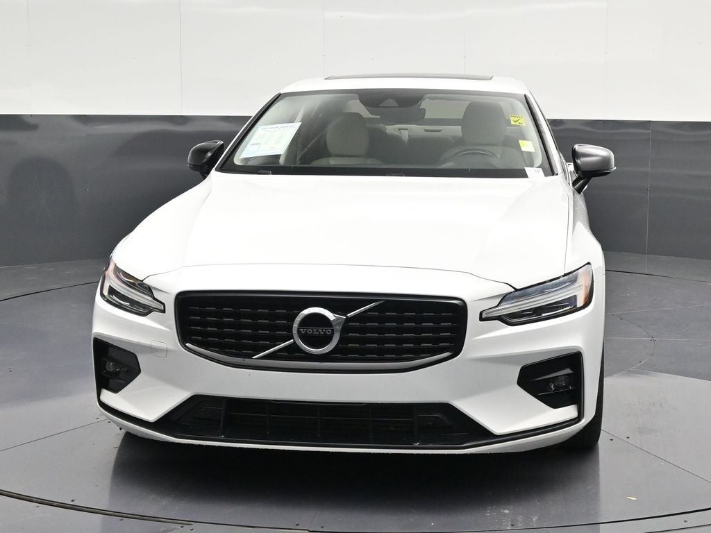2021 Volvo S60 T5 Momentum