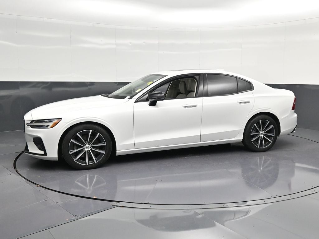 2021 Volvo S60 T5 Momentum