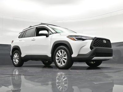 2024 Toyota Corolla Cross LE