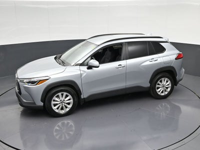 2024 Toyota Corolla Cross LE