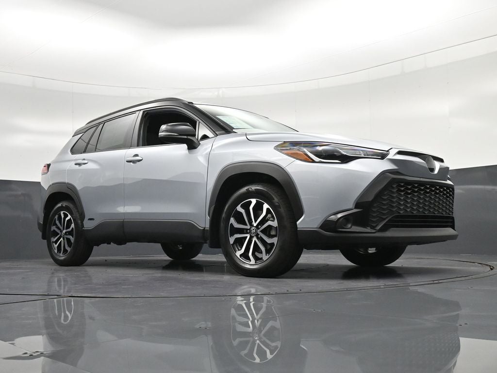 2024 Toyota Corolla Cross Hybrid SE