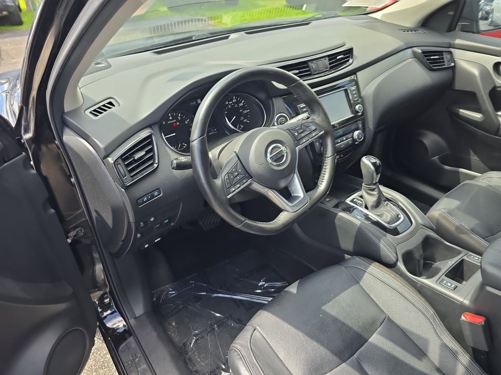 2020 Nissan Rogue Sport SL