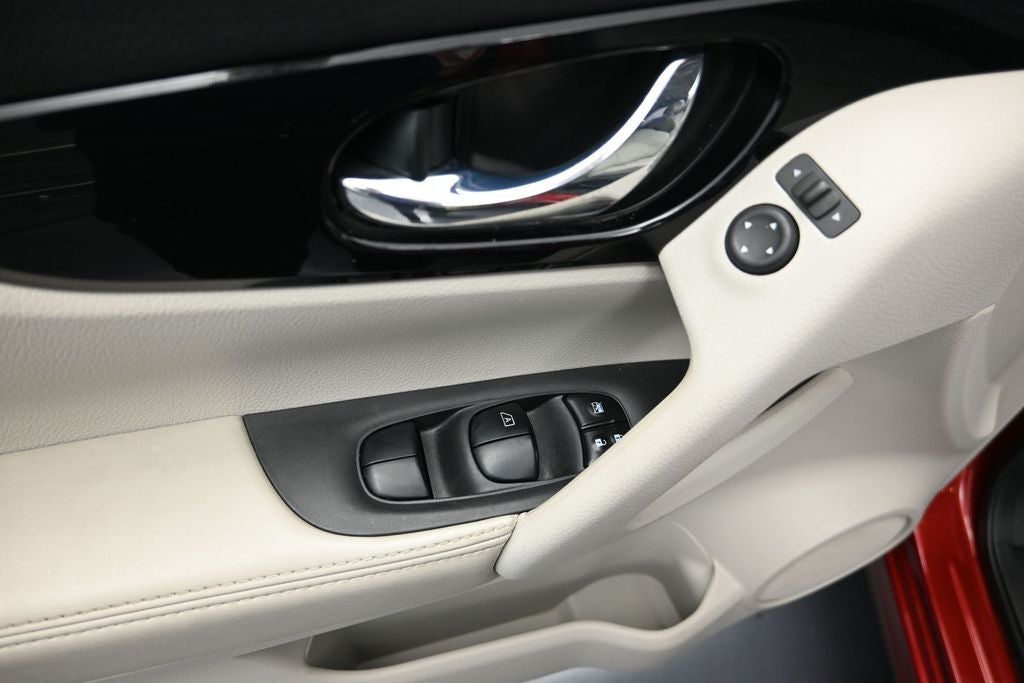 2021 Nissan Rogue Sport SL