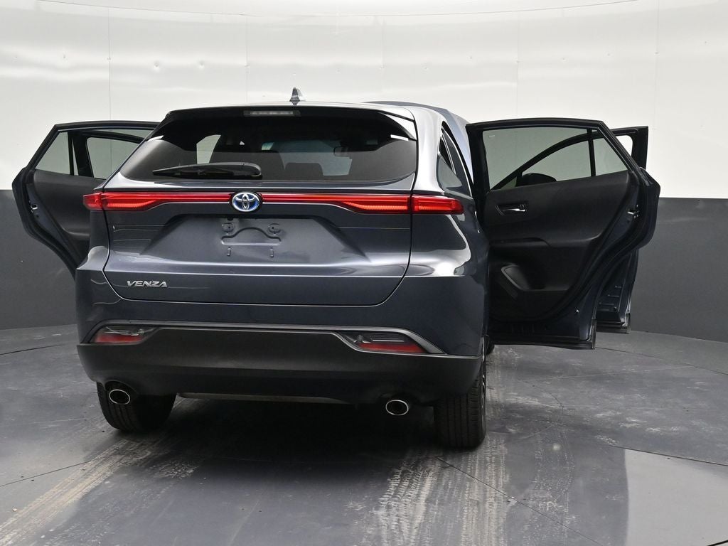 2023 Toyota Venza LE