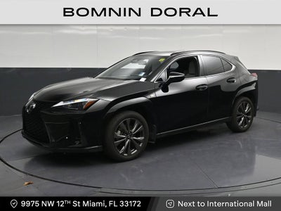 2025 Lexus UX 300h F SPORT Design