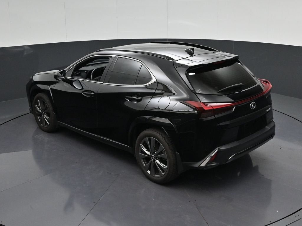 2025 Lexus UX 300h F SPORT Design