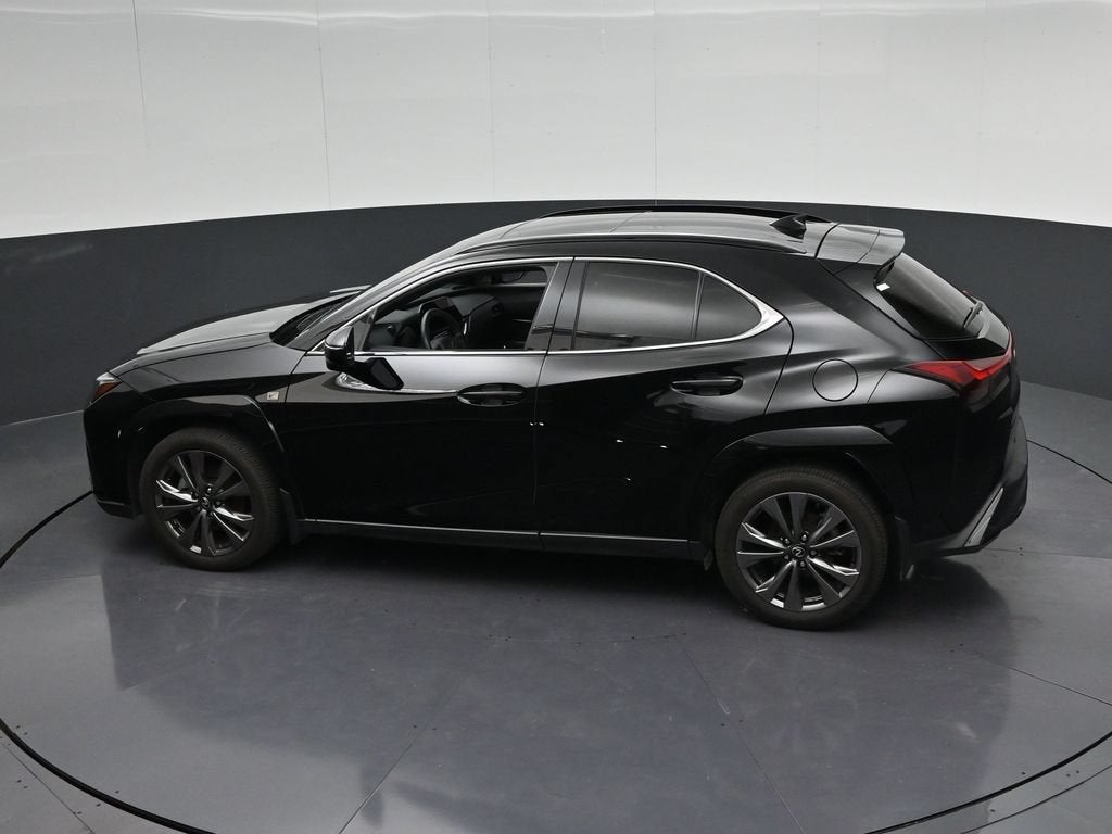 2025 Lexus UX 300h F SPORT Design