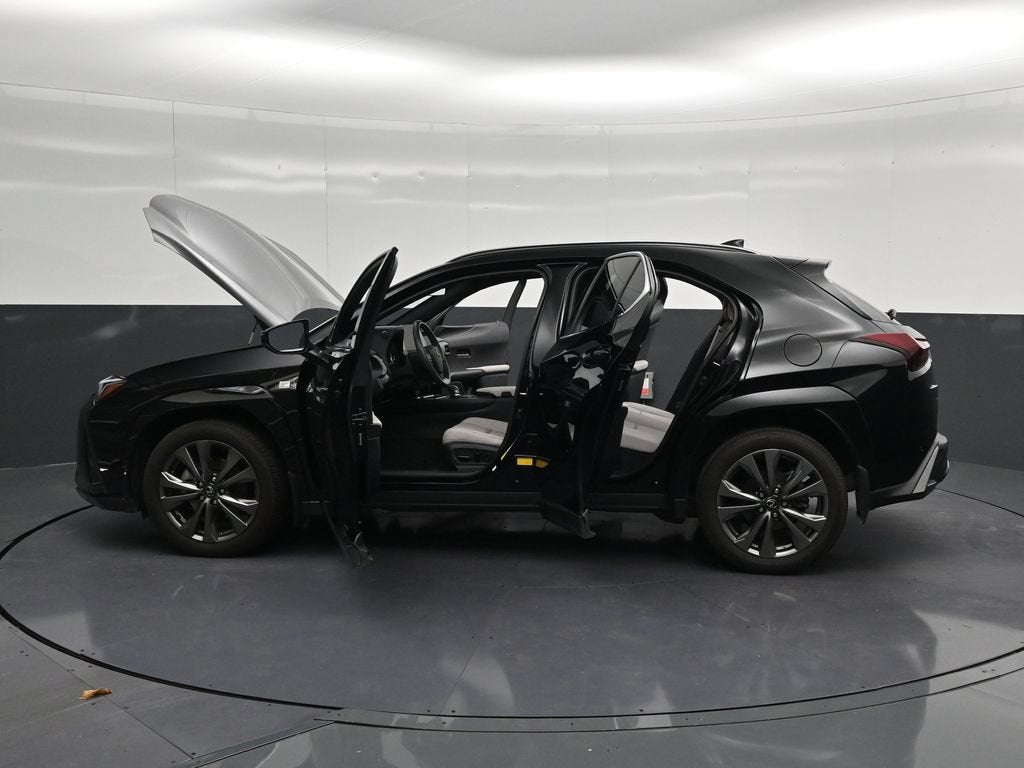 2025 Lexus UX 300h F SPORT Design