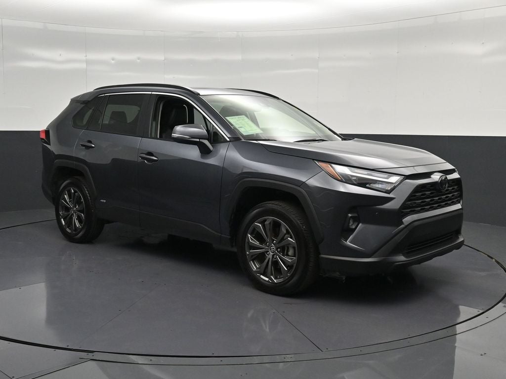2025 Toyota RAV4 Hybrid XLE Premium