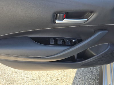 2020 Toyota Corolla Hatchback SE