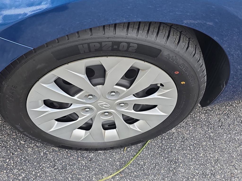 2016 Hyundai Elantra GT Base