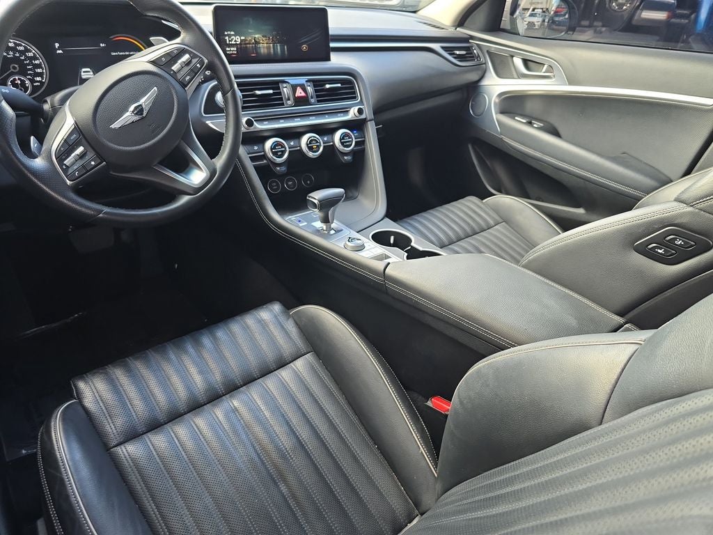2022 Genesis G70 2.0T